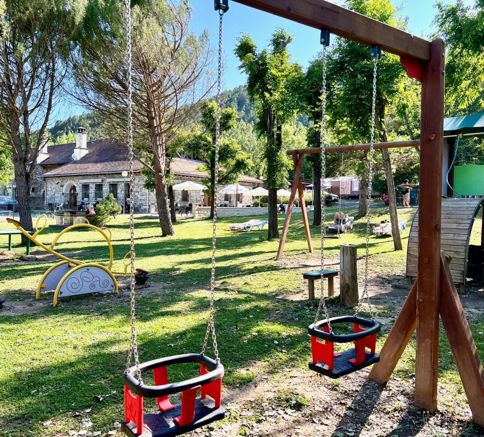 Camping Valle De Hecho Exterior photo